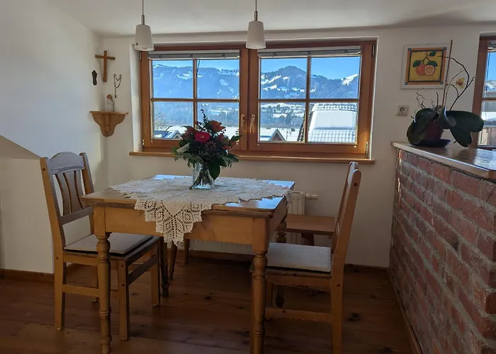 Ferienwohungen Familie Schroettle 아파트 *